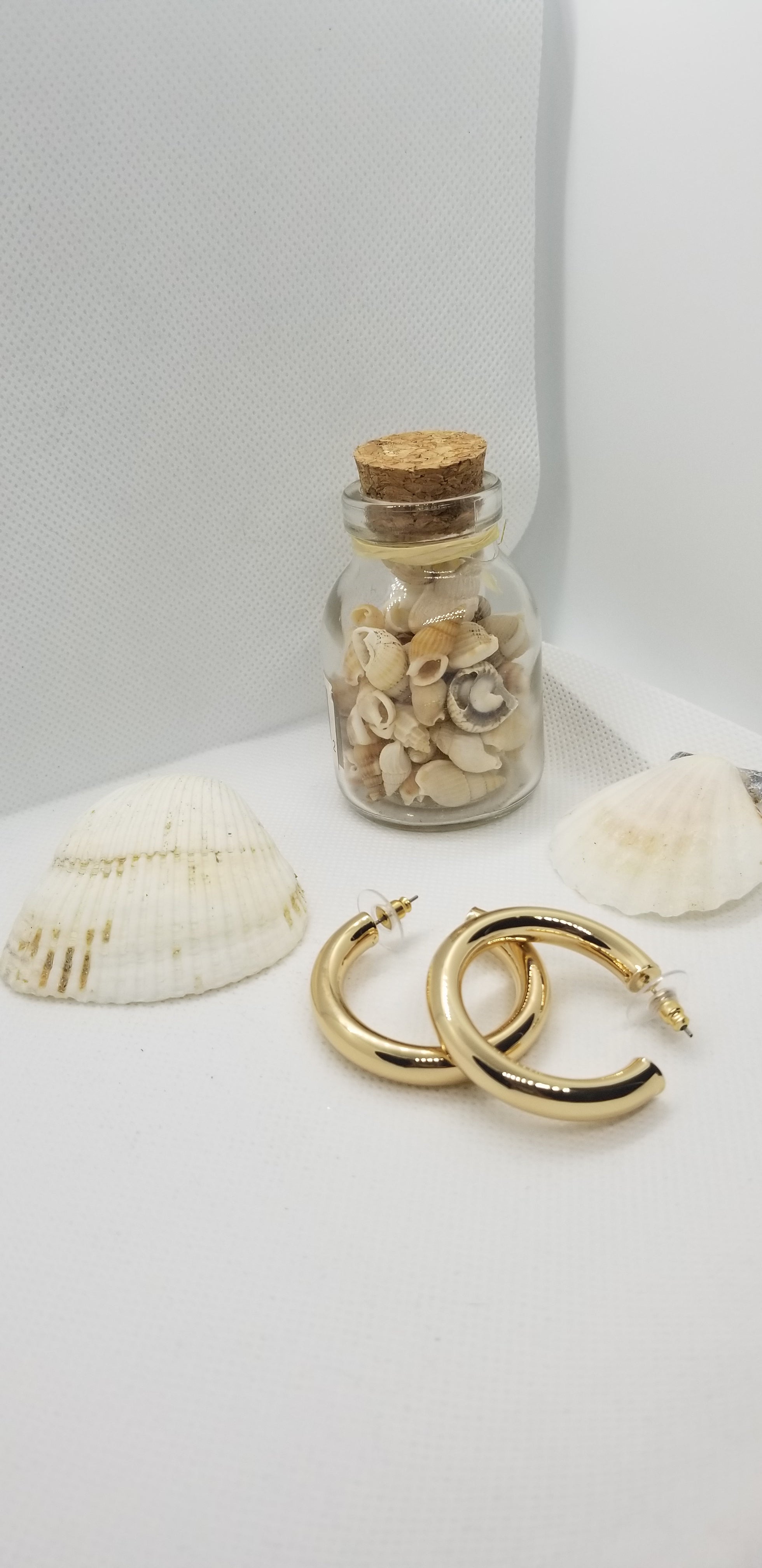 Jazmine hoop earrings