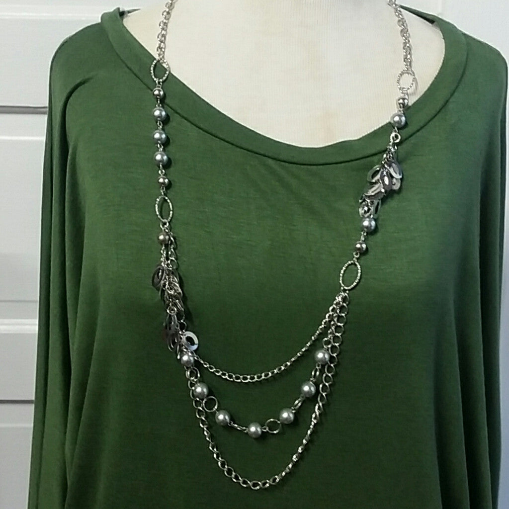 Hunter green long sleeve blouse